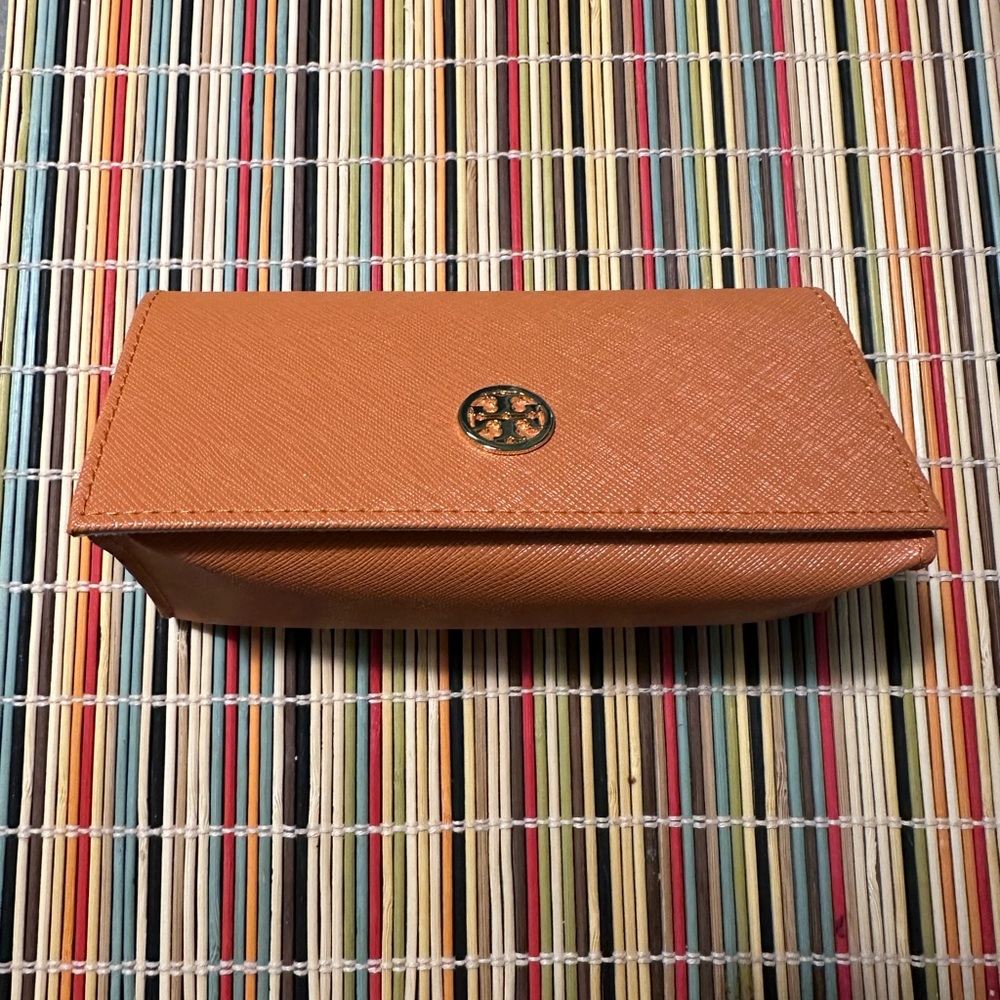 Tory Burch Saffiano Eyeglasses/Sunglasses Case